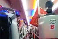 Xe khách chở 82 người