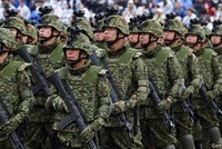 Do dân số già hoá, Lực lượng Phòng vệ Nhật Bản cũng gặp khó khăn trong công tác tuyển quân. Ảnh: Getty.