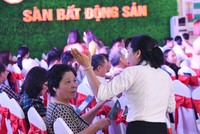 Quản lý chặt chẽ cá nhân mua bán bất động sản sẽ thúc đẩy giao dịch qua sàn.