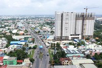 Nguồn cung căn hộ dưới 3 tỷ đồng (khoảng 50 triệu đồng/m2) ngày càng hạn chế tại TP.HCM và có xu hướng dịch chuyển ra các đô thị vệ tinh như Bình Dương.