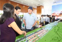 Nhóm khách hàng Việt kiều thường nhắm vào sản phẩm nhà riêng và căn hộ chung cư ở khu vực trung tâm các thành phố lớn.