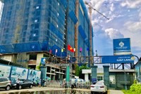 Dự án Roxana Plaza tại Bình Dương chưa hẹn ngày hoàn thành.