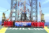 Giàn khoan PV DRILLING II đón nhận thành tích 15 năm liên tục Zero LTI.