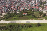 Dự án nhà ở xã hội Thượng Thanh hiện vẫn chỉ là bãi đất trống.