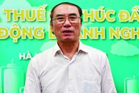  Ông Nguyễn Văn Phụng, nguyên Vụ trưởng Vụ Quản lý thuế doanh nghiệp lớn, Tổng cục Thuế.