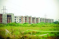 Hầu như địa phương nào cũng có dự án bất động sản bị vướng giá đất. Ảnh: Dũng Minh.