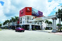 Khu đô thị thương mại Golden Center City tại thị xã Bến Cát, tỉnh Bình Dương. Ảnh: Vũ Dũng.