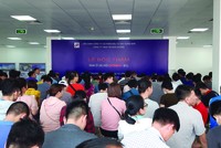 Nhu cầu nhà ở xã hội hiện rất lớn. Ảnh: Bình Minh.