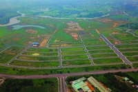 Việc tạo lập quỹ đất sạch ngày càng khó khăn. Ảnh: Lê Toàn.