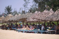 Ngành du lịch phục hồi mạnh mẽ đang củng cố niềm tin về sự trở lại của bất động sản nghỉ dưỡng. Ảnh: Dũng Minh.