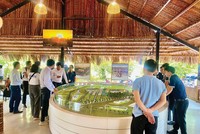 Dòng tiền của người mua hiện nay vẫn trong trạng thái phòng thủ. Ảnh: Việt Dũng.