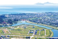 Thị trường miền Trung cũng chứng kiến sự trở lại của phân khúc đất nền sau thời gian dài trầm lắng. Ảnh: Ngọc Tân.