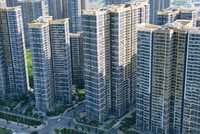 Thị trường bất động sản phía Nam đang đối mặt với nhiều “cơn gió ngược”. Ảnh: Lê Toàn.