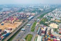 Hạ tầng kết nối hoàn thiện đẩy giá nhà vùng ven tăng nhanh. Ảnh: Lê Toàn.