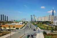 Hạ tầng đi tới đâu, thị trường bất động sản phát triển tới đó. Ảnh: Lê Toàn.