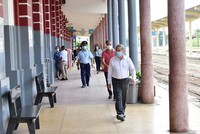 Chủ tịch UBND tỉnh Thừa Thiên Huế Phan Ngọc Thọ kiểm tra công tác phòng chống dịch COVID-19 tại Ga Huế.