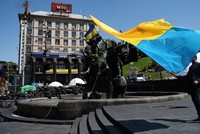 Phát hành trái phiếu không giúp Ukraine thoát khỏi mối lo vỡ nợ