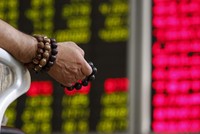 Chứng khoán Trung Quốc có thể giảm thêm 14% nữa