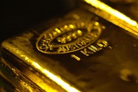 Giá vàng ngày 3/11: Chạm đáy thấp nhất 4 tuần