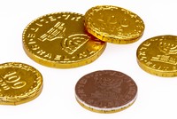 Giá vàng ngày 4/11: Hụt chân rơi xuống hố sâu