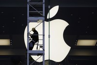 Apple dự báo doanh thu giảm lần đầu tiên kể từ 2003