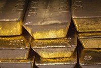 Giá vàng ngày 24/3: Lao dốc không phanh