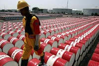 Dầu thô vượt lên trên 50 USD/thùng