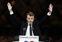 Tổng thống Pháp cam kết hàn gắn những rạn nứt