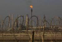 Ả Rập Xê út “bắn đại bác” khai chiến trên thị trường dầu mỏ