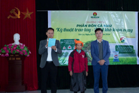 Bà Khuyên tại chương trình “Phân Bón Cà Mau - Kỹ thuật trao tay - Vượt khó khăn ngay” được tổ chức tại Sơn La