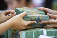 Quỹ Phú Hưng (PHVSF) thận trọng với nhóm bất động sản, chứng khoán quý cuối năm