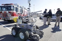 Một robot rà phá bom mìn do công ty Northrop Grumman sản xuất. Ảnh: AP