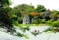 Việt Nam vững vàng phục hồi giữa thách thức