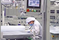 HSBC nâng dự báo tăng trưởng GDP năm 2024 lên 6,5% 