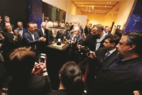 Kim cương hết lấp lánh