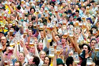 Uống bia điều độ có lợi cho sức khỏe