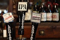 Bia thủ công đang “lên ngôi“