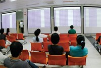 Ngày 20/6, VietinbankSC (CTS) chào sàn HOSE với giá tham chiếu 10.950 đồng/CP