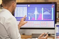 Nhìn lại các dự báo chứng khoán tuần qua