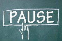 8 cổ phiếu giao dịch trên UPCoM bị tạm dừng giao dịch