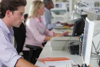 Giao dịch chứng khoán khối ngoại tuần 6-10/7: Bán ròng gần 570 tỷ đồng