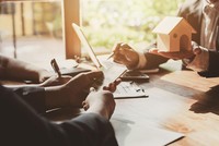 Sự kiện chứng khoán đáng chú ý ngày 12/4