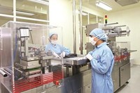 Sau 1,5 năm lên sàn, Dược Trung ương Mediplantex (MED) bị phạt 300 triệu đồng do lỗi chậm niêm yết