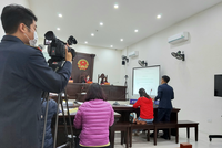 Quang cảnh phiên tòa.