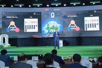 Ông Binu Jacob, Tổng giám đốc Nestlé Việt Nam, đồng chủ tịch VBCSD chia sẻ về chuyển đổi kép giúp doanh nghiệp tạo ra lợi thế cạnh tranh