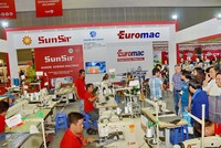 Triển lãm quốc tế về ngành công nghiệp dệt may và nguyên phụ liệu tại Việt Nam thu hút hơn 400 đơn vị tham gia