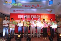 Câu chuyện “cá và kiến” trong kinh doanh