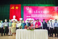 Vinasimex và UBND huyện Cam Lộ tỉnh Quảng Trị kí kết liên kết sản xuất và tiêu thụ sản phẩm quế, nghệ, gừng và tiêu hữu cơ.