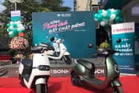 Sơn Hà ra mắt 3 mẫu xe điện mới, xe EVGO có giá 25,9 triệu, Ecooter ET1 có giá 29,9 triệu và Ecooter EH1 có giá 39,9 triệu.