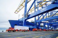 Cảng Hateco Hải Phòng đón chuyến tàu container đầu tiên